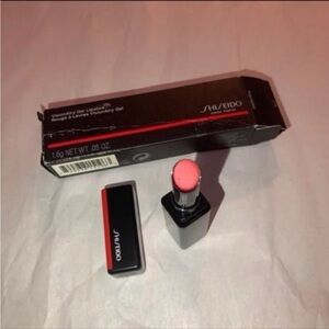 Shiseido lipstick